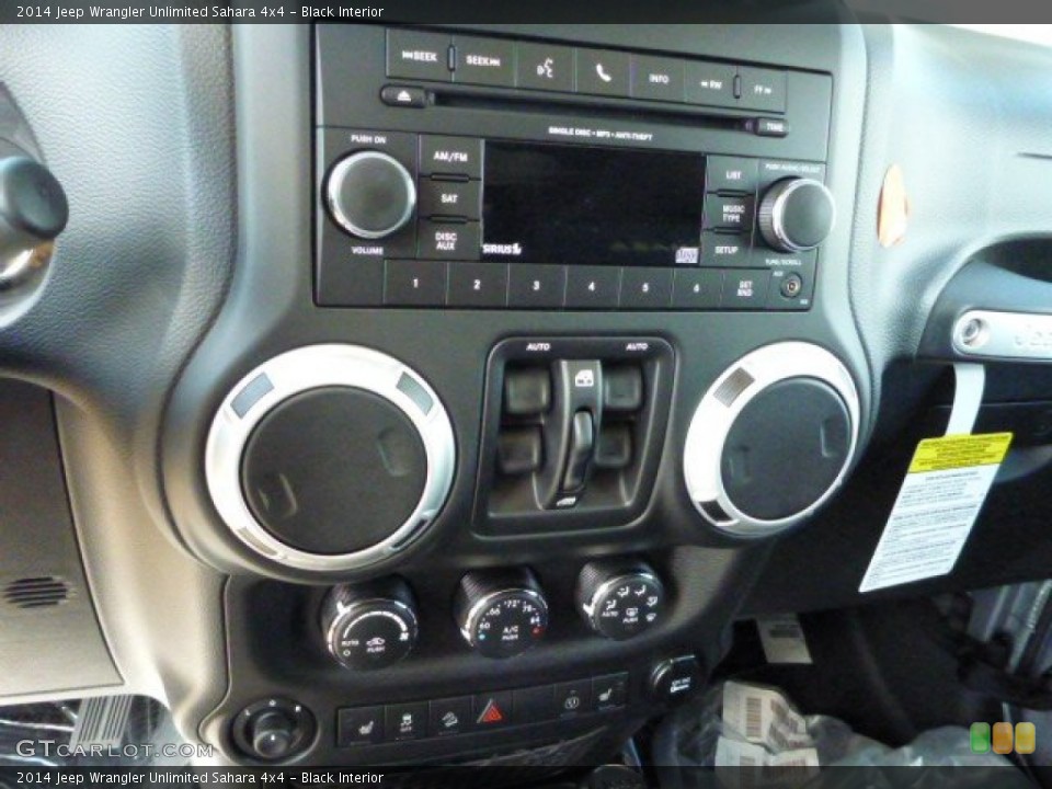 Black Interior Controls for the 2014 Jeep Wrangler Unlimited Sahara 4x4 #85378999