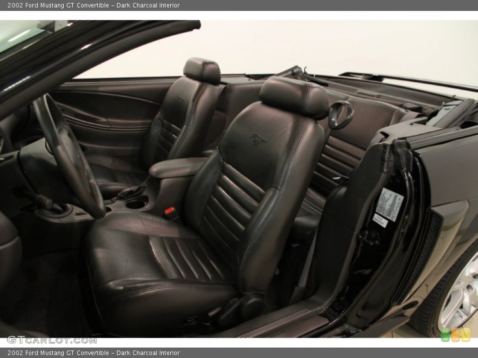 Dark Charcoal Interior Photo for the 2002 Ford Mustang GT Convertible #85381993