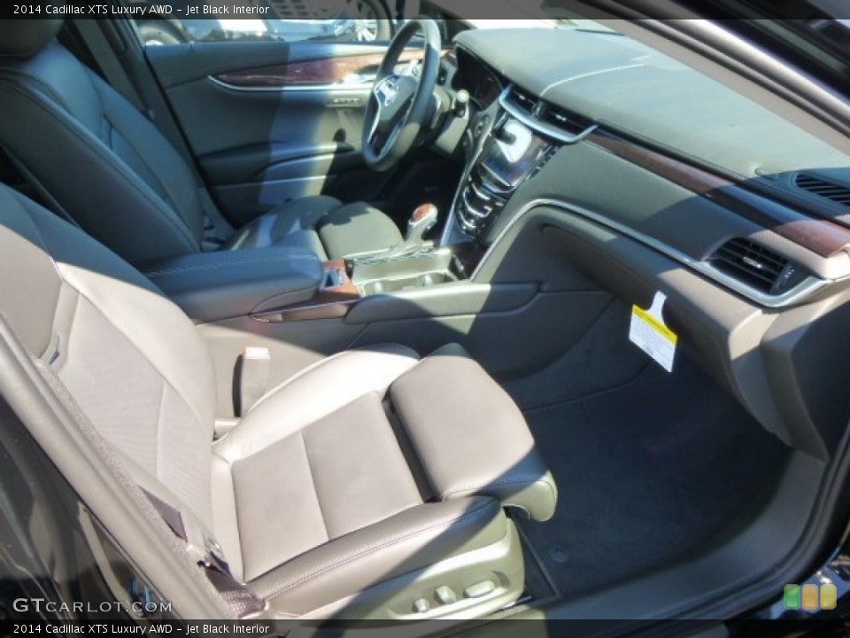 Jet Black Interior Front Seat for the 2014 Cadillac XTS Luxury AWD #85389973