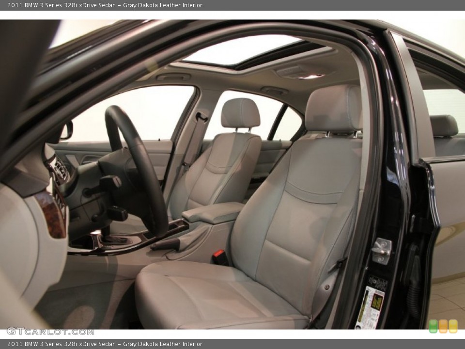 Gray Dakota Leather Interior Photo for the 2011 BMW 3 Series 328i xDrive Sedan #85398088