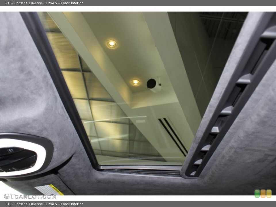 Black Interior Sunroof for the 2014 Porsche Cayenne Turbo S #85403086