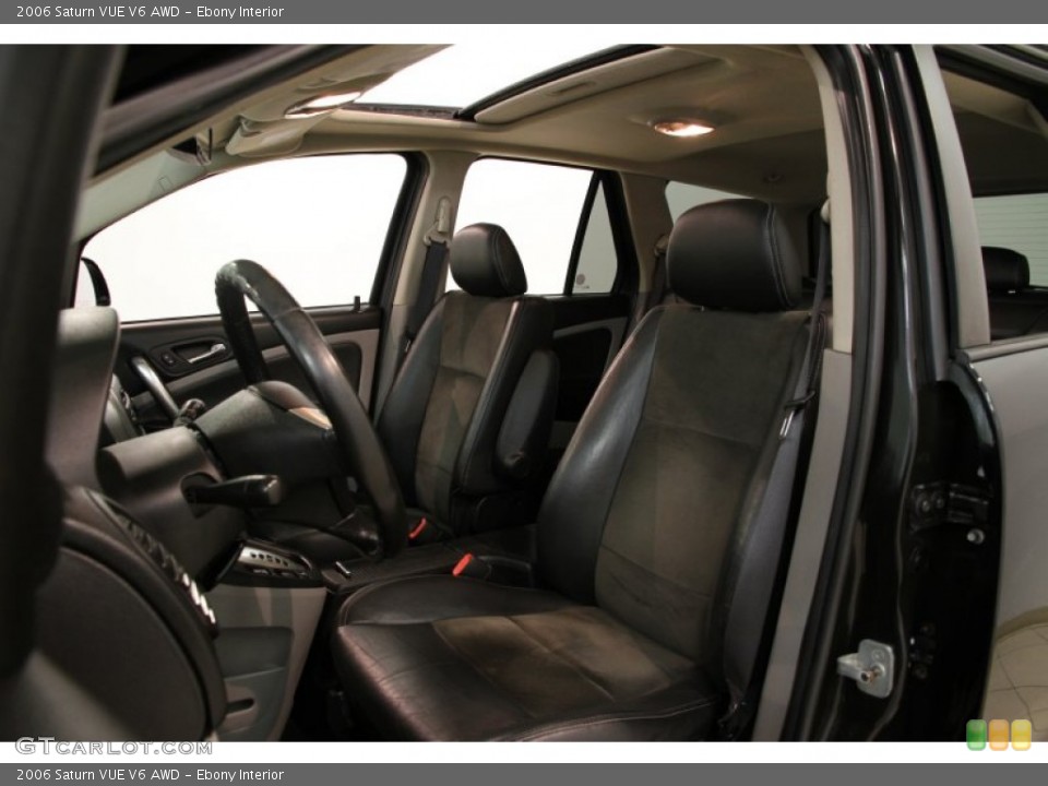 Ebony Interior Photo for the 2006 Saturn VUE V6 AWD #85423257
