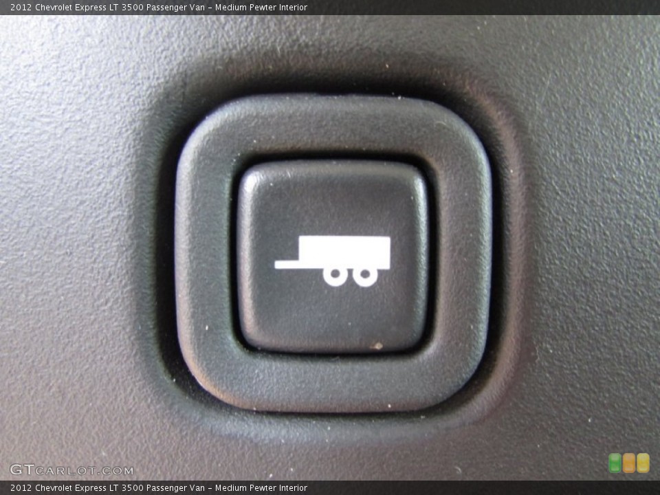 Medium Pewter Interior Controls for the 2012 Chevrolet Express LT 3500 Passenger Van #85432665