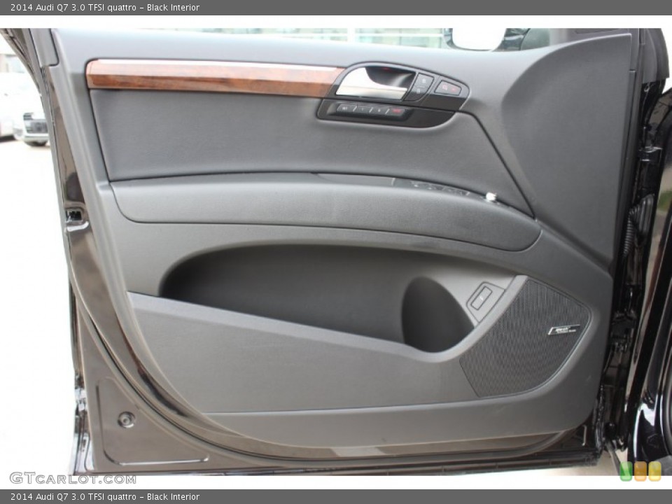 Black Interior Door Panel for the 2014 Audi Q7 3.0 TFSI quattro #85437942