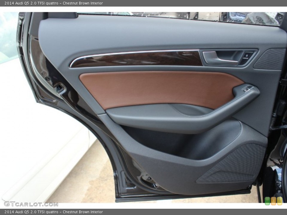 Chestnut Brown Interior Door Panel for the 2014 Audi Q5 2.0 TFSI quattro #85442400