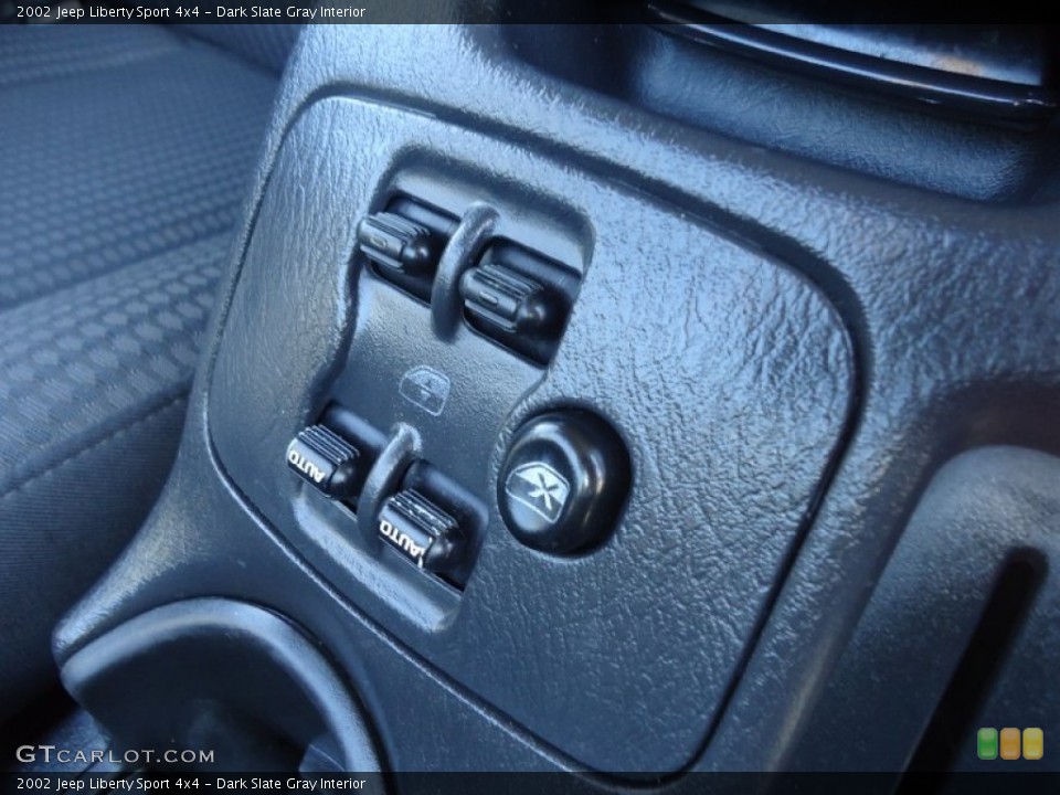 Dark Slate Gray Interior Controls for the 2002 Jeep Liberty Sport 4x4 #85458600