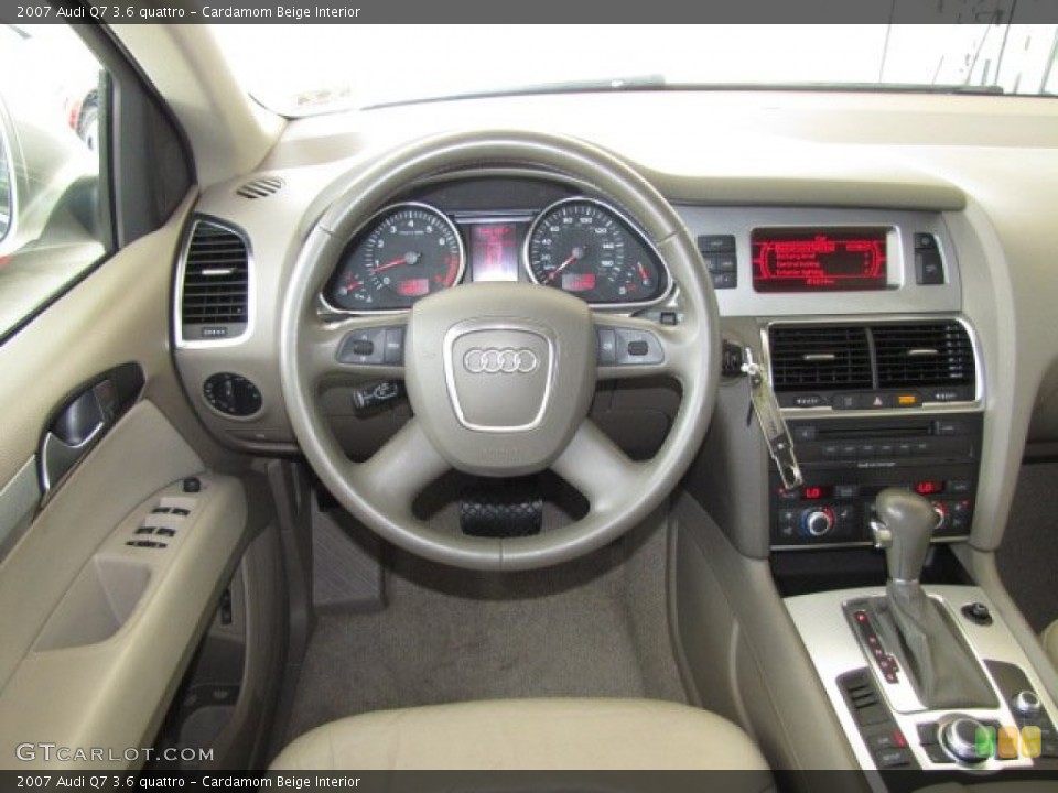 Cardamom Beige Interior Dashboard for the 2007 Audi Q7 3.6 quattro #85460151