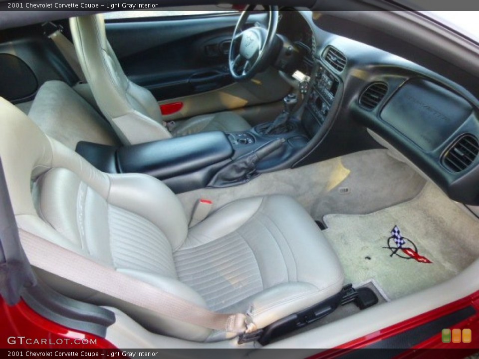 Light Gray Interior Front Seat for the 2001 Chevrolet Corvette Coupe #85473425