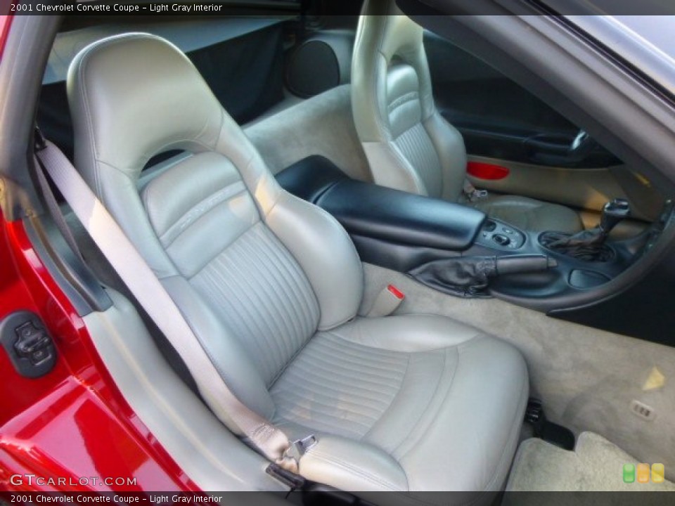 Light Gray Interior Front Seat for the 2001 Chevrolet Corvette Coupe #85473451
