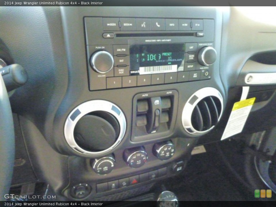 Black Interior Controls for the 2014 Jeep Wrangler Unlimited Rubicon 4x4 #85475811