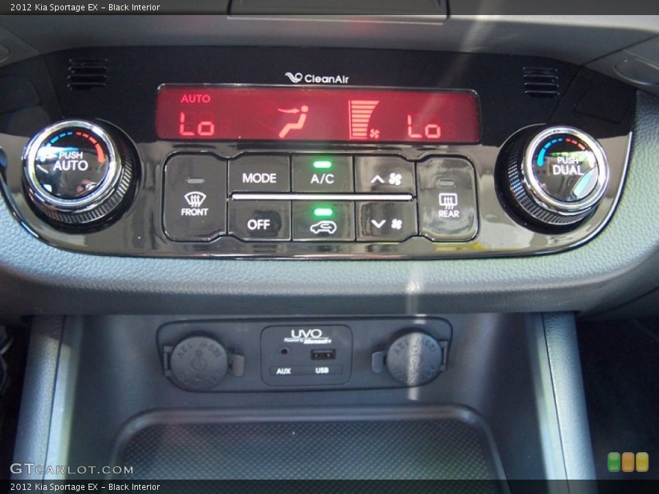 Black Interior Controls for the 2012 Kia Sportage EX #85480555