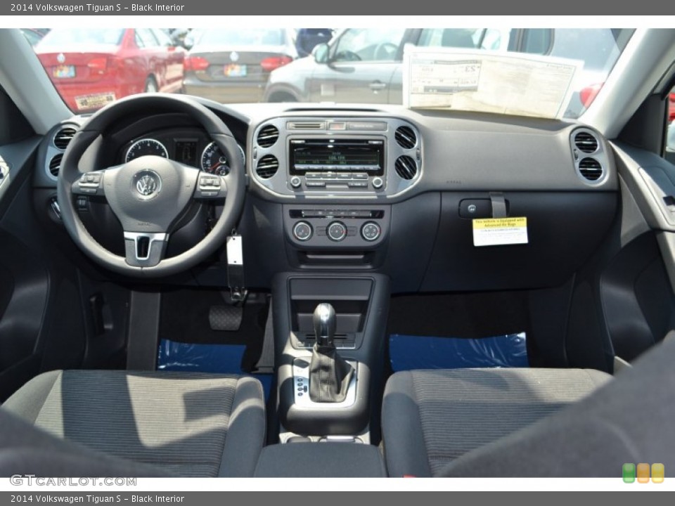 Black Interior Dashboard for the 2014 Volkswagen Tiguan S #85491836