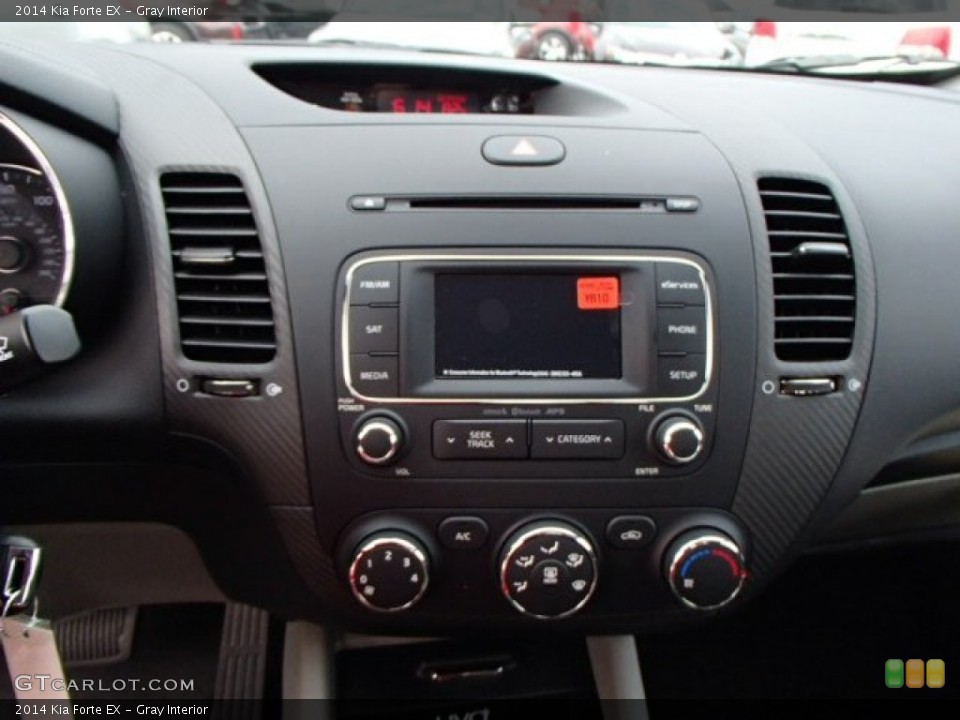 Gray Interior Controls for the 2014 Kia Forte EX #85507895