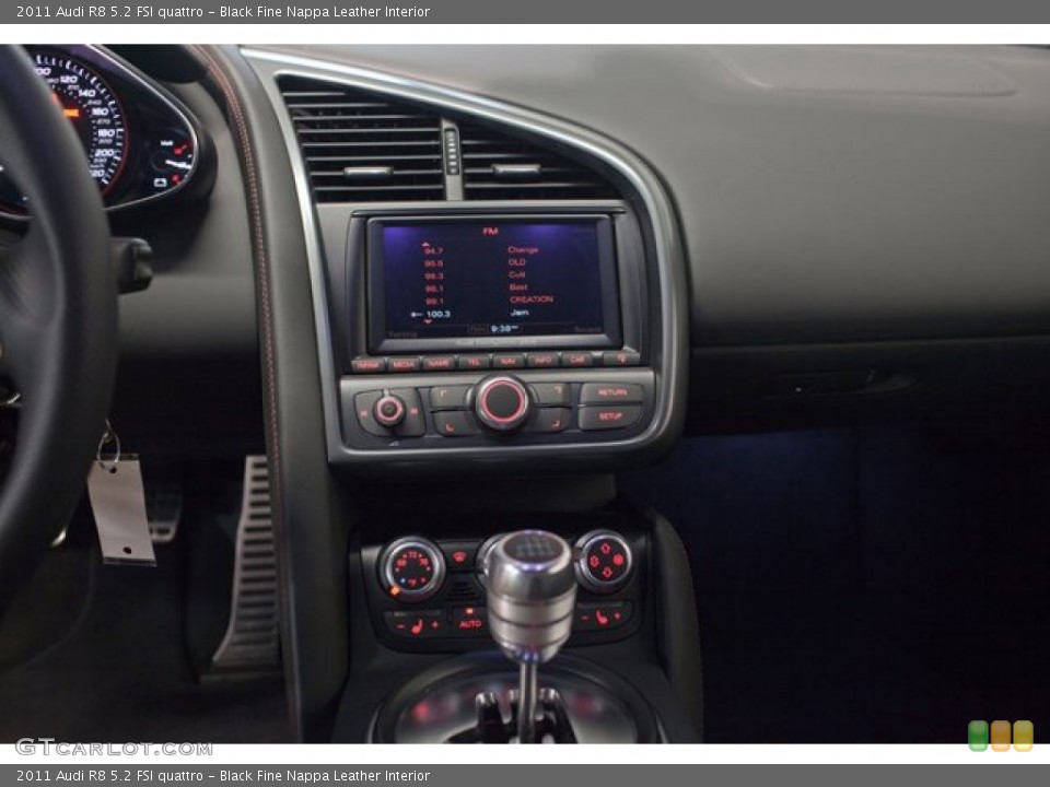 Black Fine Nappa Leather Interior Controls for the 2011 Audi R8 5.2 FSI quattro #85549979