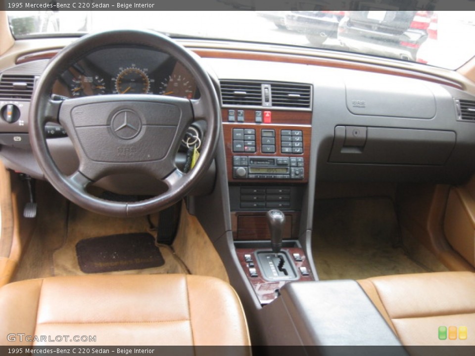 Beige Interior Photo for the 1995 Mercedes-Benz C 220 Sedan #85553093