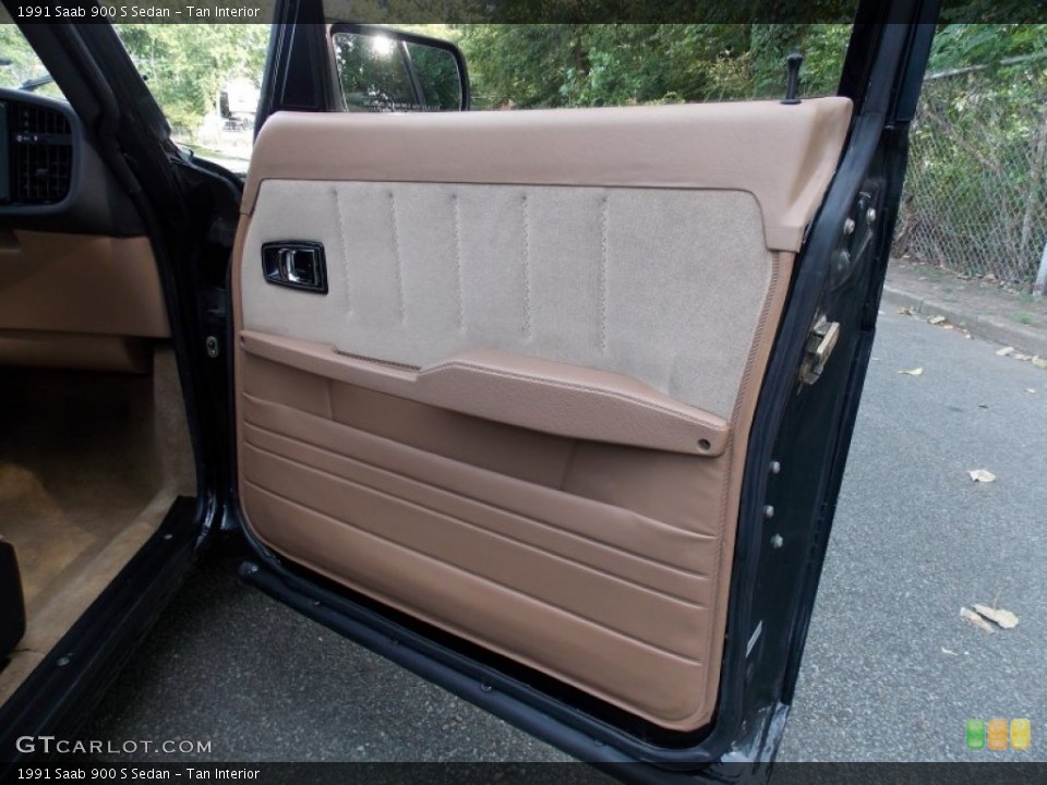 Tan Interior Door Panel for the 1991 Saab 900 S Sedan #85561524