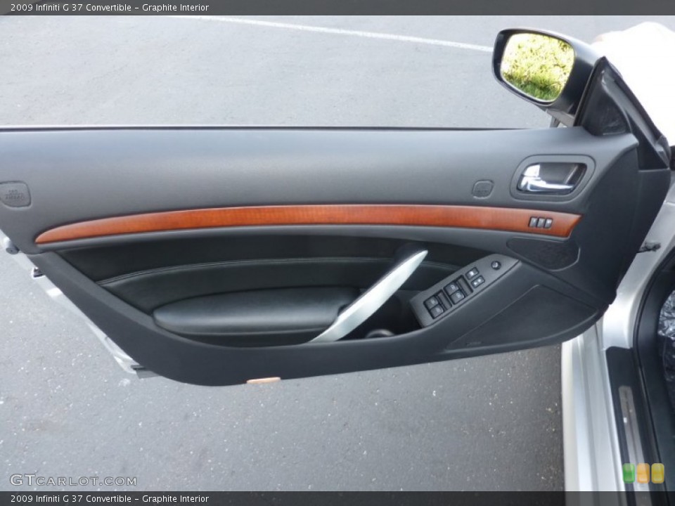 Graphite Interior Door Panel for the 2009 Infiniti G 37 Convertible #85623031