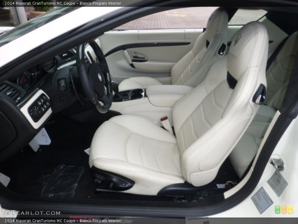 Bianco Pregiato Interior Front Seat for the 2014 Maserati GranTurismo MC Coupe #85630198