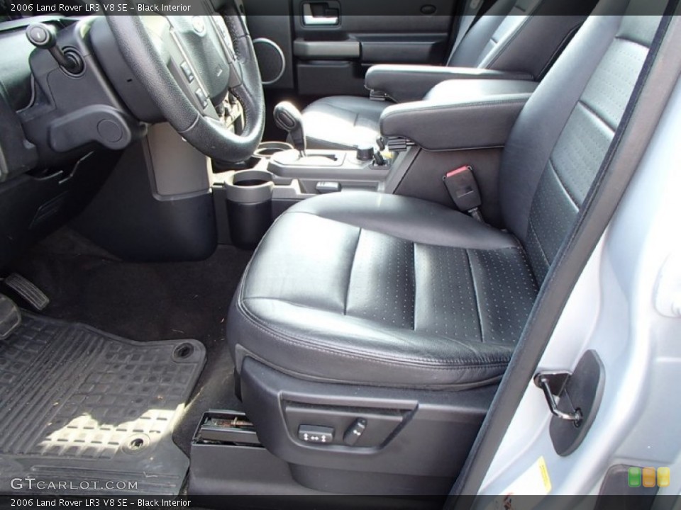 Black Interior Front Seat for the 2006 Land Rover LR3 V8 SE #85631950