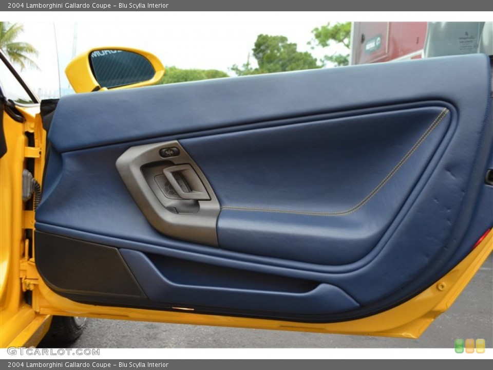 Blu Scylla Interior Door Panel for the 2004 Lamborghini Gallardo Coupe #85636051