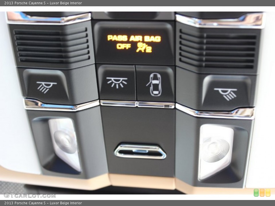 Luxor Beige Interior Controls for the 2013 Porsche Cayenne S #85667759