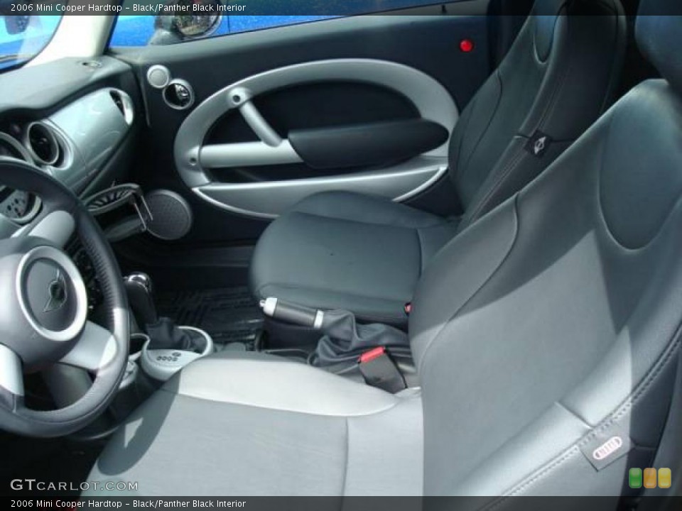 Black/Panther Black Interior Photo for the 2006 Mini Cooper Hardtop #8568597