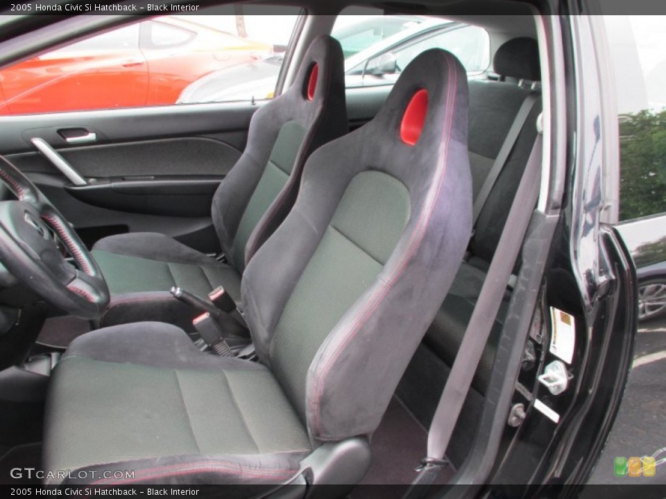 Black Interior Front Seat for the 2005 Honda Civic Si Hatchback #85701646