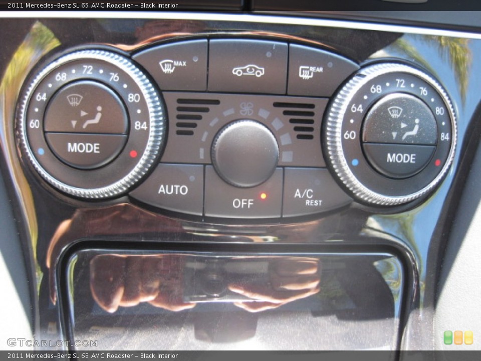 Black Interior Controls for the 2011 Mercedes-Benz SL 65 AMG Roadster #85722175