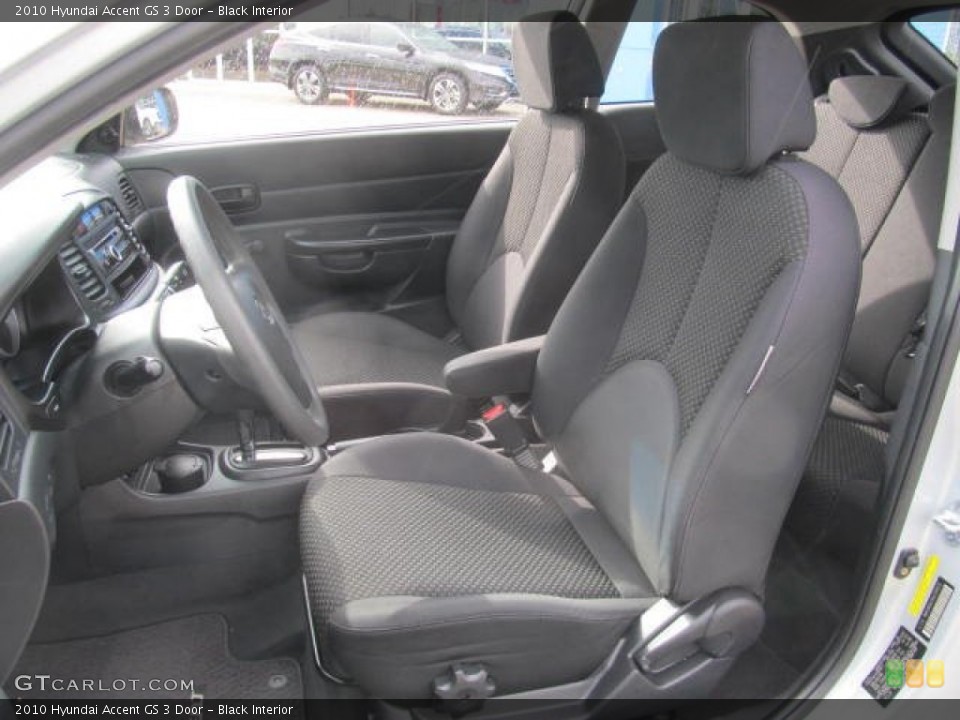 Black Interior Photo for the 2010 Hyundai Accent GS 3 Door #85724548