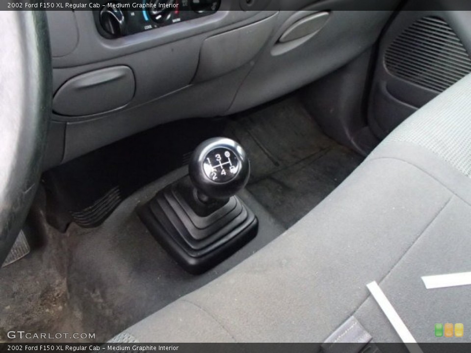 Medium Graphite Interior Transmission for the 2002 Ford F150 XL Regular Cab #85731391