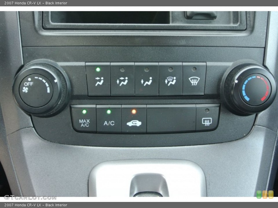 Black Interior Controls for the 2007 Honda CR-V LX #85740829
