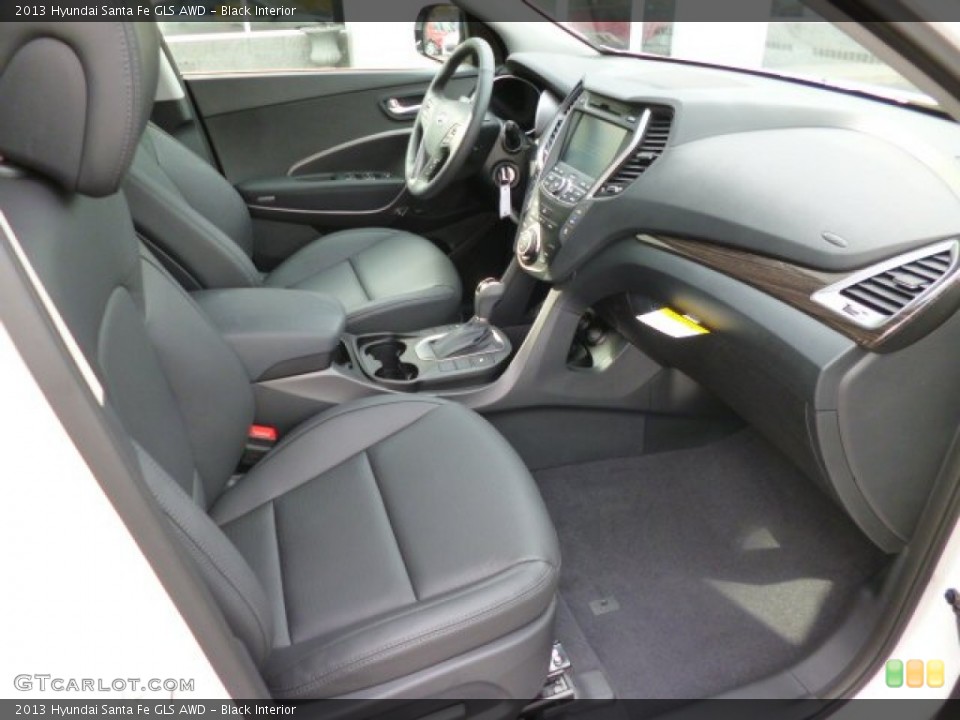 Black Interior Photo for the 2013 Hyundai Santa Fe GLS AWD #85745634