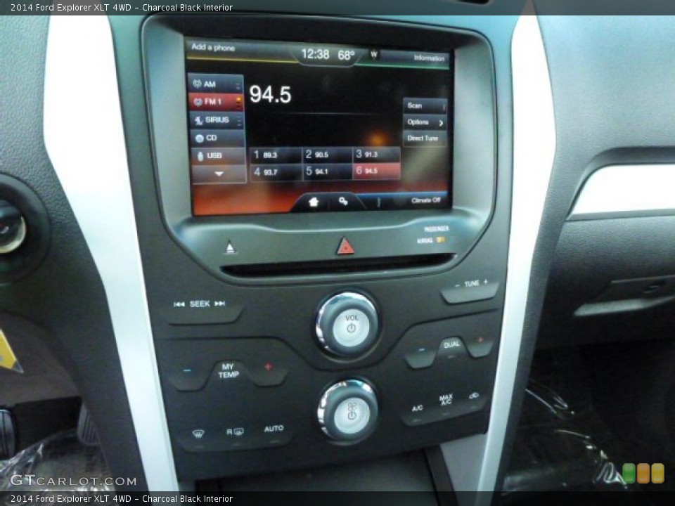 Charcoal Black Interior Controls for the 2014 Ford Explorer XLT 4WD #85753974