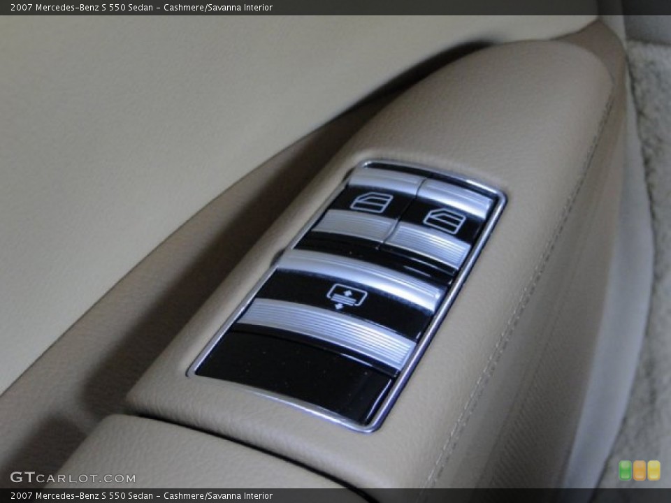 Cashmere/Savanna Interior Controls for the 2007 Mercedes-Benz S 550 Sedan #85773152