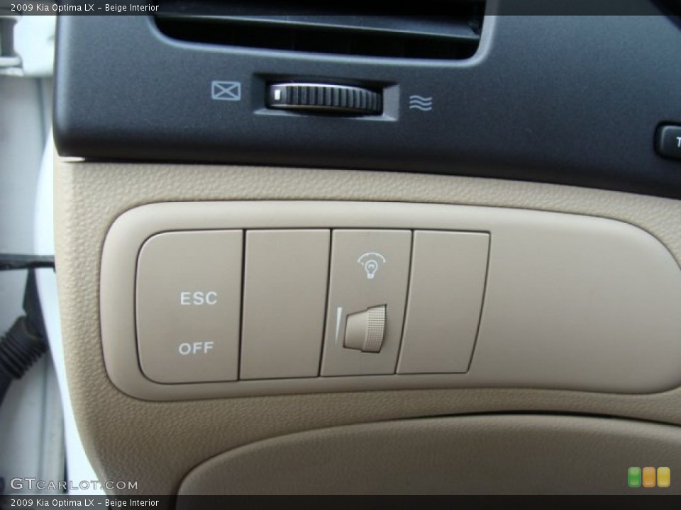 Beige Interior Controls for the 2009 Kia Optima LX #85786933