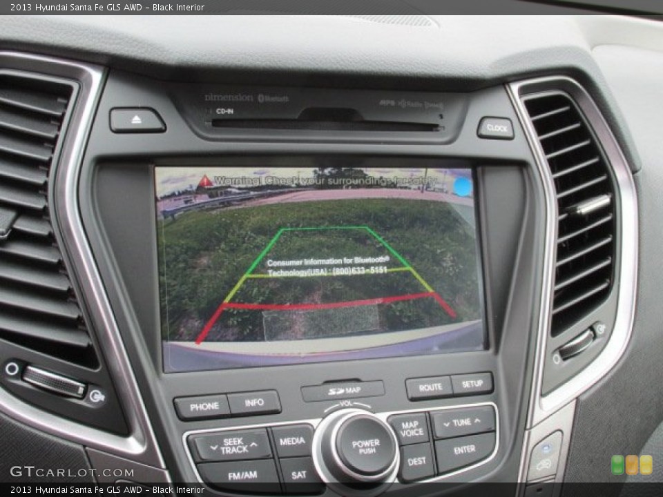 Black Interior Controls for the 2013 Hyundai Santa Fe GLS AWD #85791982
