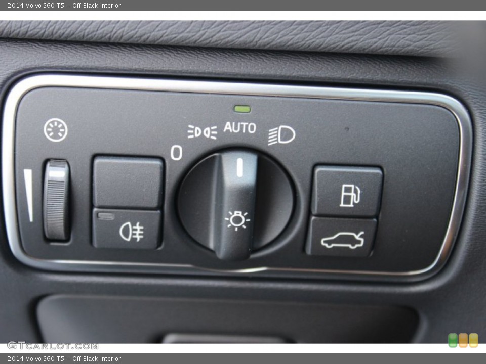 Off Black Interior Controls for the 2014 Volvo S60 T5 #85798954