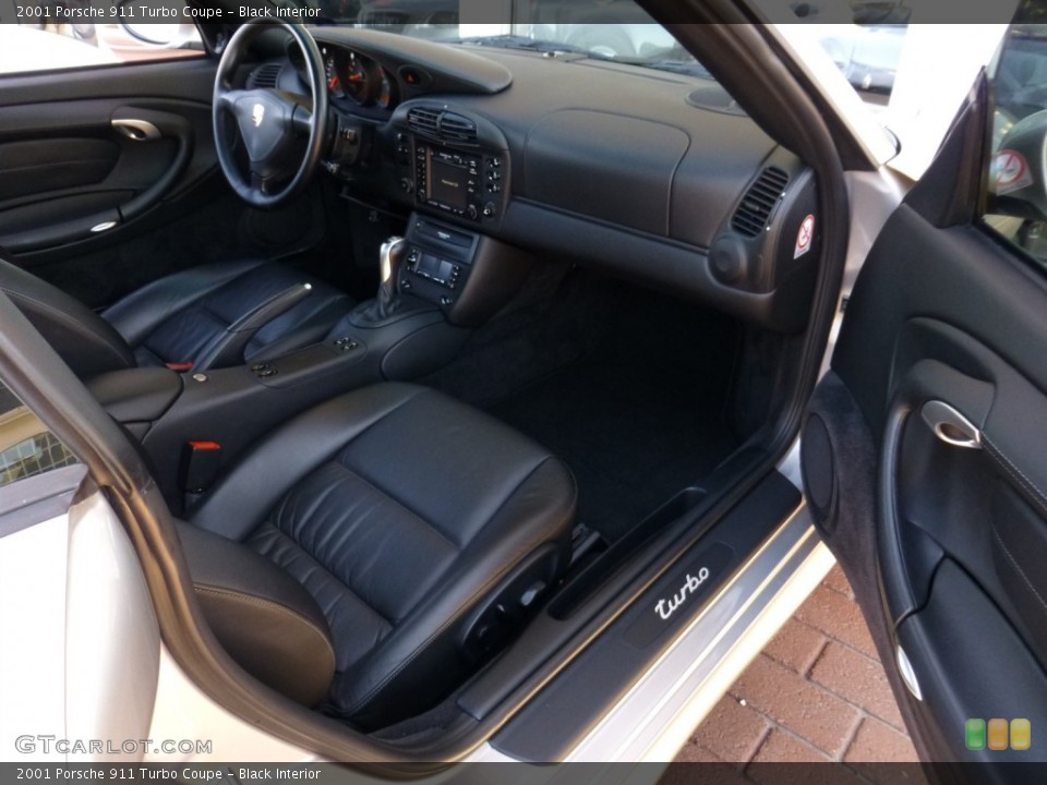 Black Interior Dashboard for the 2001 Porsche 911 Turbo Coupe #85800304