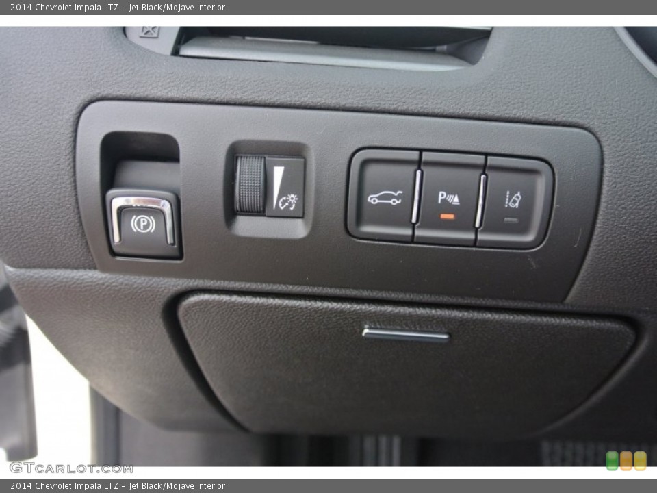 Jet Black/Mojave Interior Controls for the 2014 Chevrolet Impala LTZ #85802038