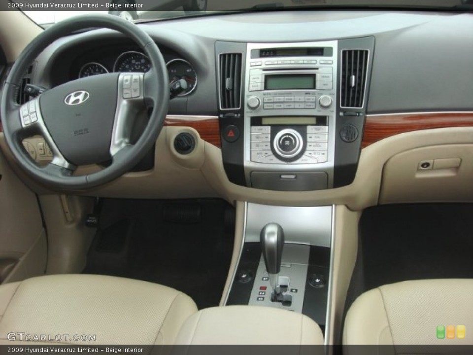 Beige Interior Dashboard for the 2009 Hyundai Veracruz Limited #85811821