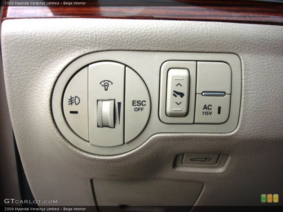 Beige Interior Controls for the 2009 Hyundai Veracruz Limited #85812042