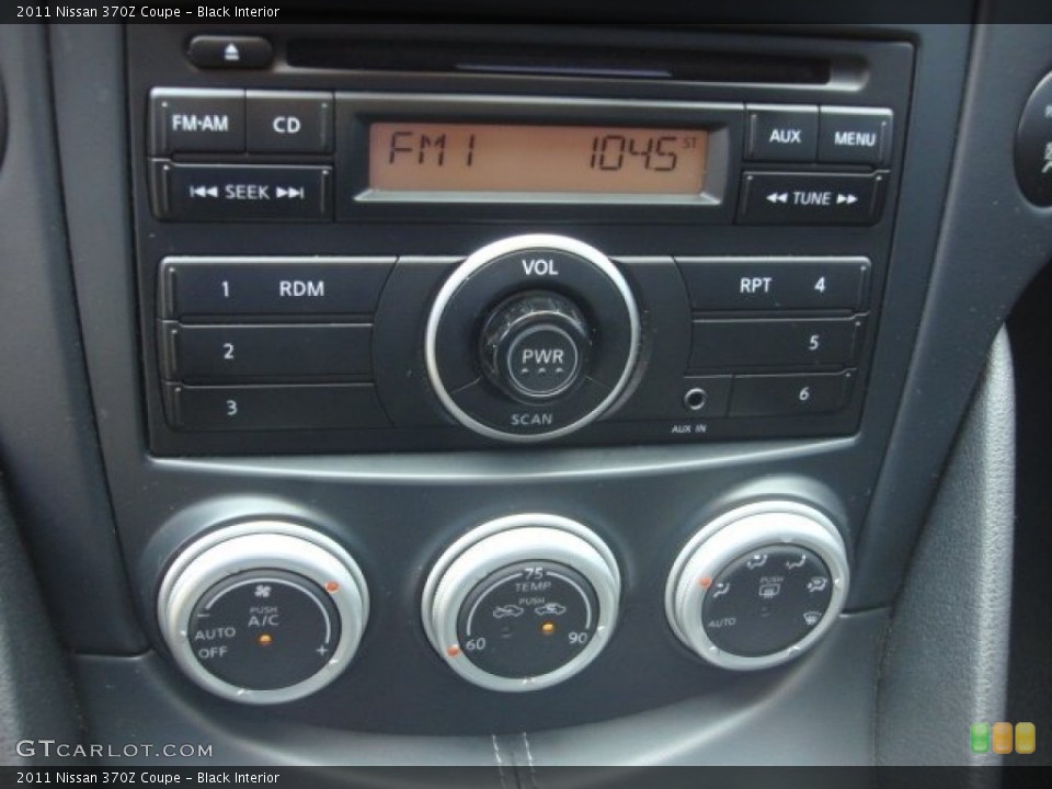 Black Interior Controls for the 2011 Nissan 370Z Coupe #85822345