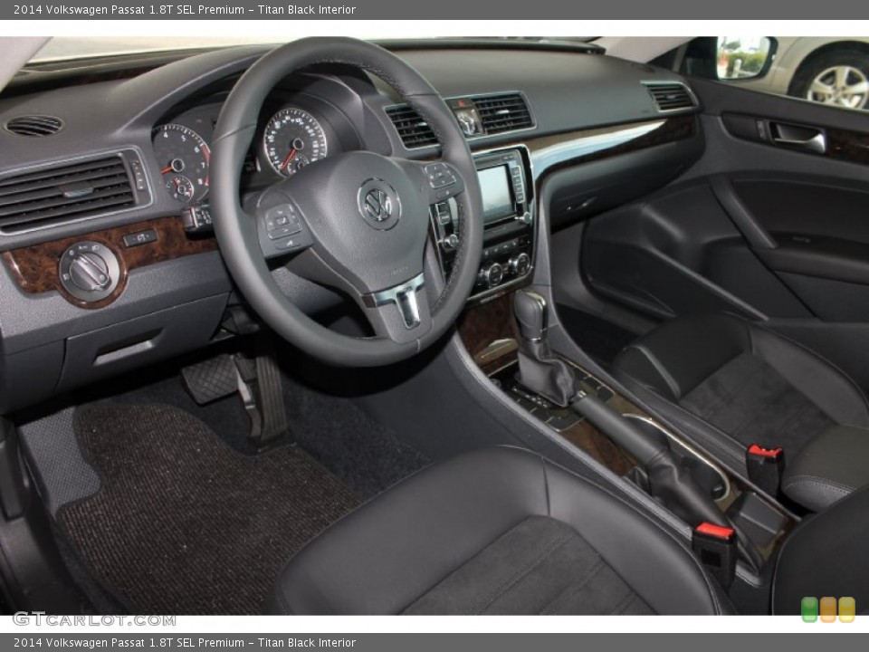 Titan Black Interior Photo for the 2014 Volkswagen Passat 1.8T SEL Premium #85841365