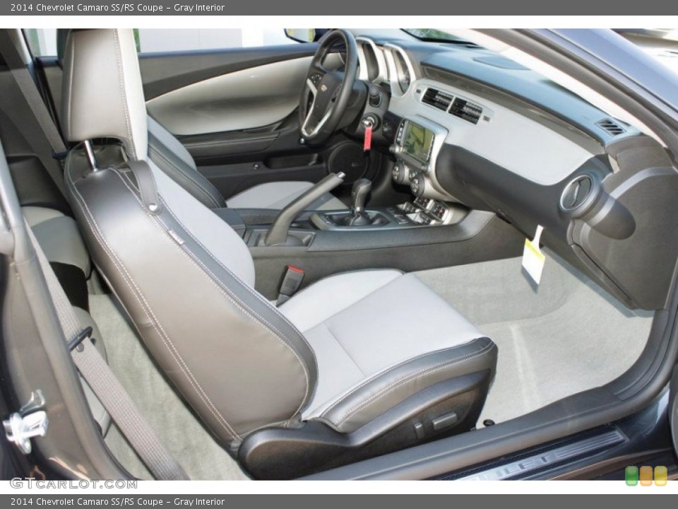 Gray Interior Photo for the 2014 Chevrolet Camaro SS/RS Coupe #85850857