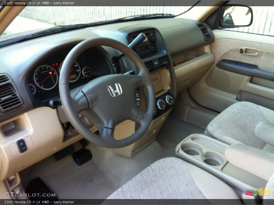 Ivory Interior Photo for the 2005 Honda CR-V LX 4WD #85859384