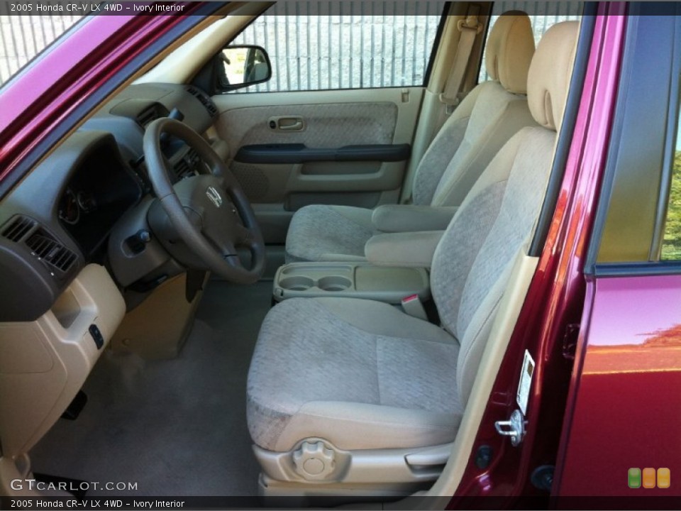 Ivory 2005 Honda CR-V Interiors