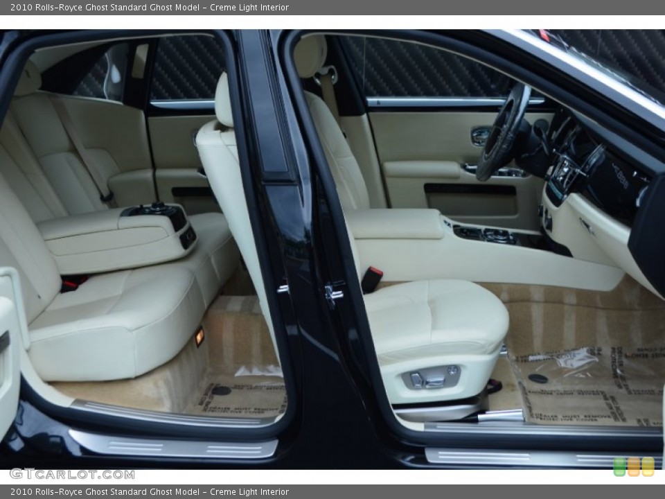 Creme Light Interior Photo for the 2010 Rolls-Royce Ghost  #85862644