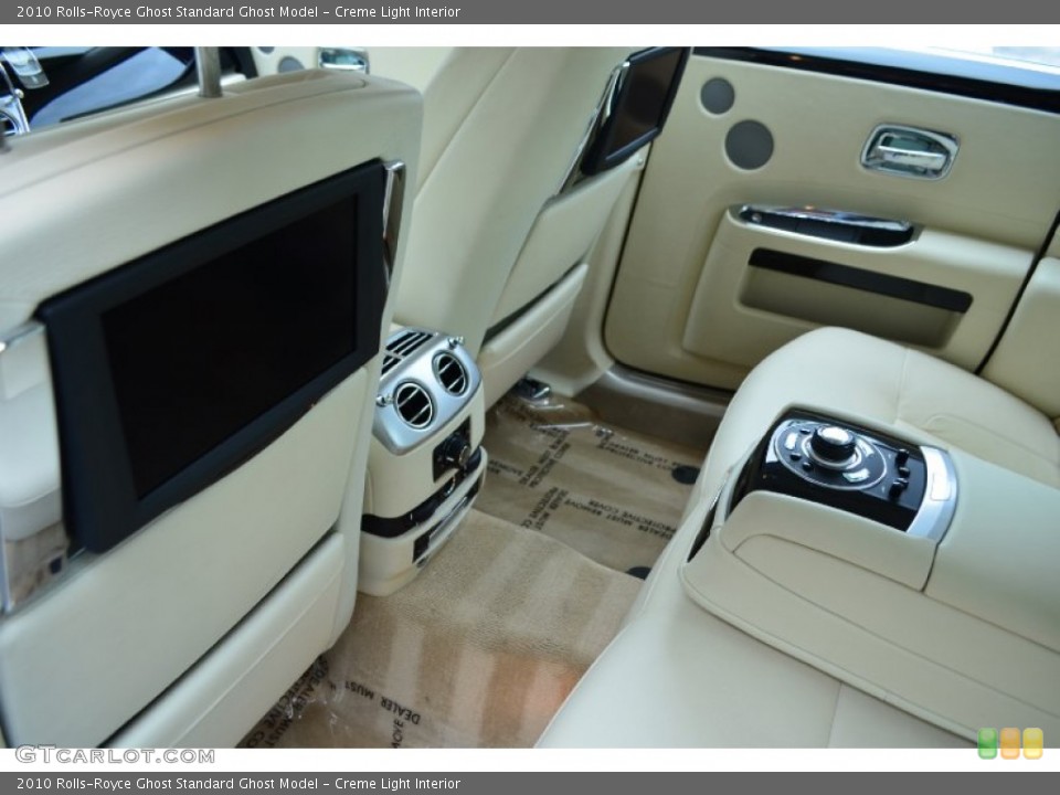 Creme Light 2010 Rolls-Royce Ghost Interiors