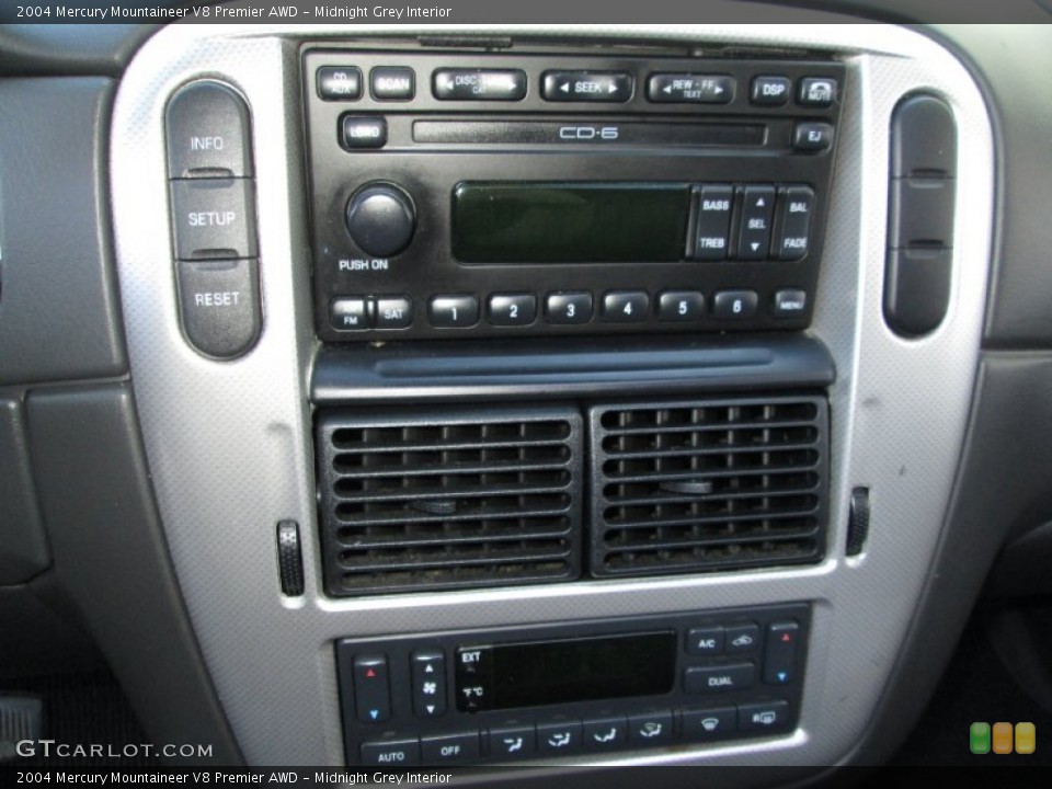 Midnight Grey Interior Controls for the 2004 Mercury Mountaineer V8 Premier AWD #85893130