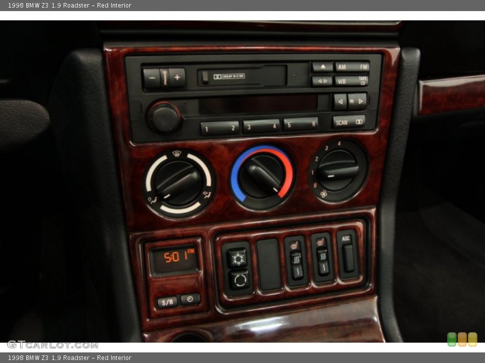 Red Interior Controls for the 1998 BMW Z3 1.9 Roadster #85897240